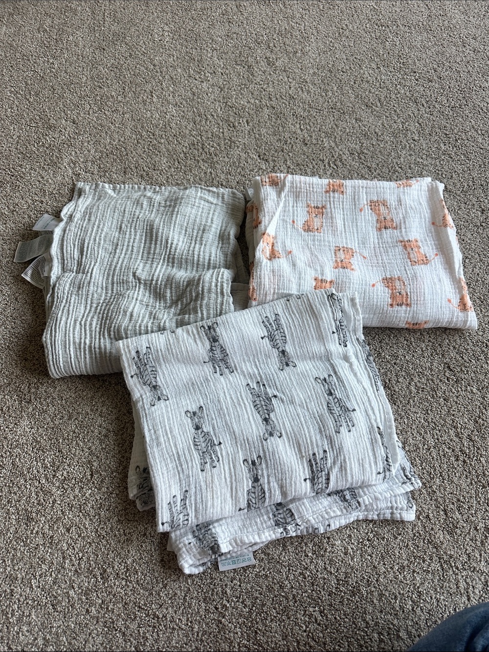 aden + anais Muslin Swaddle blanket bundle of 3